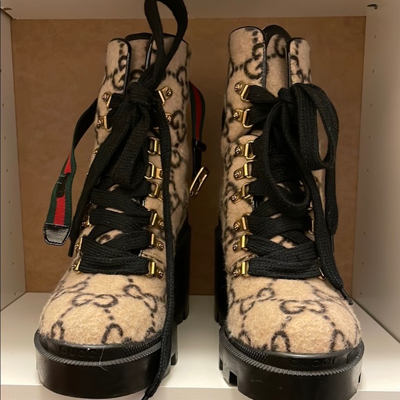 Gucci Shoes - Gucci Women's Beige Lace-Up Boots